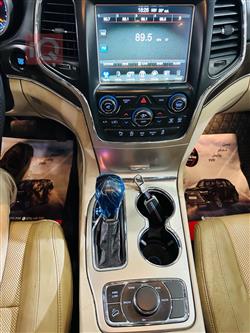 جيب جراند شيروكي